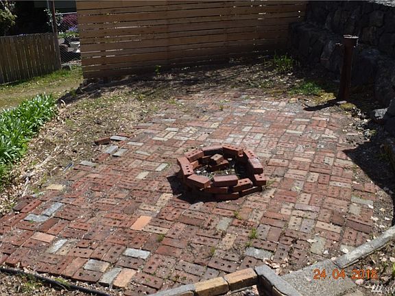 4th image of 521 Ballentine St