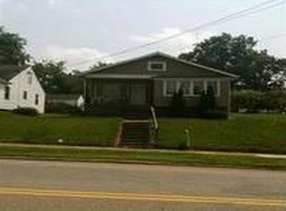 1040 Adair Ave, Zanesville, OH 43701