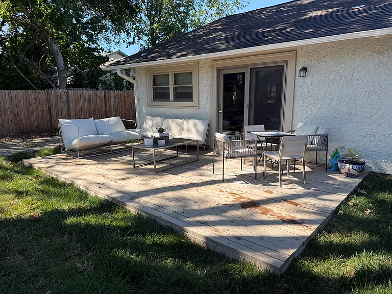 921 Bowling Green Trl — Photo 36