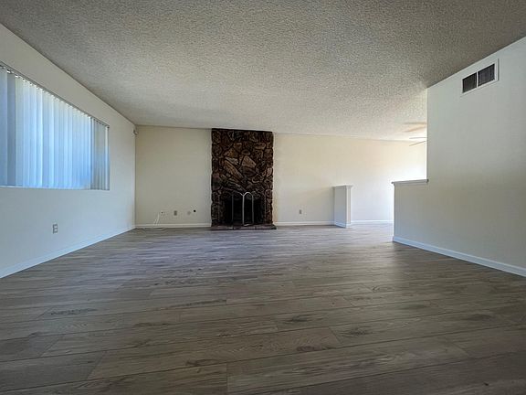 3rd image of 615 Dewane Dr