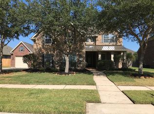 2421 W Ranch Dr, Friendswood, TX 77546