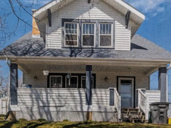 705 Rose St, Dubuque, IA 52001