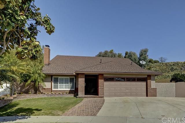 1st image of 1879 N Glenview Cir