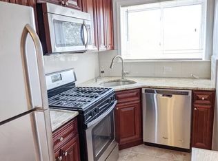 66-01 110th St #3B, Forest Hills, NY 11375