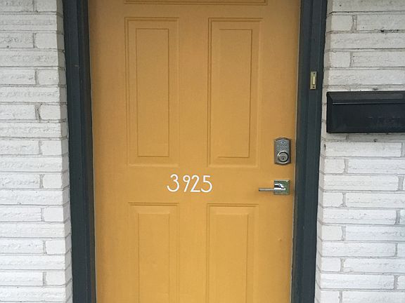 4th image of 3925 Cambridge Dr