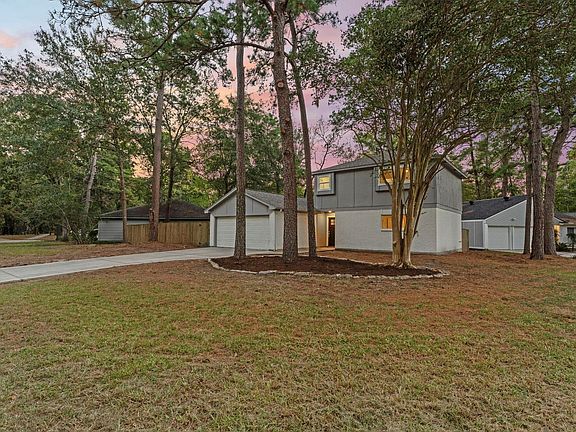 2nd image of 4 Dashwood Forest St