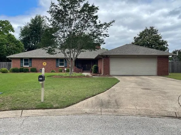 1833 Kimrick Cv, Greenville, MS 38701