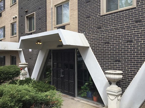 2nd image of 1060 W Hollywood Ave APT 503