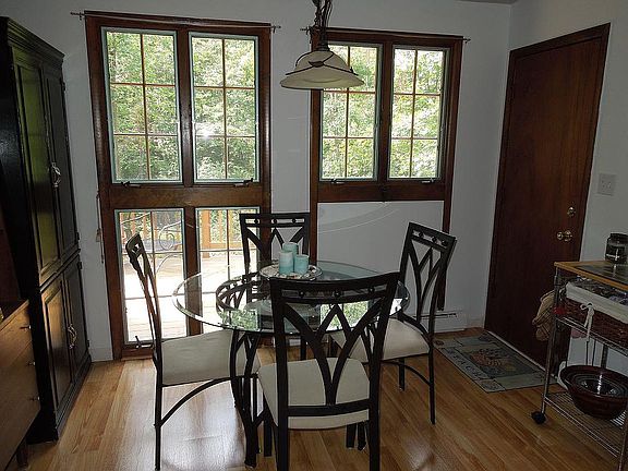 2nd image of 46 Walton Ln