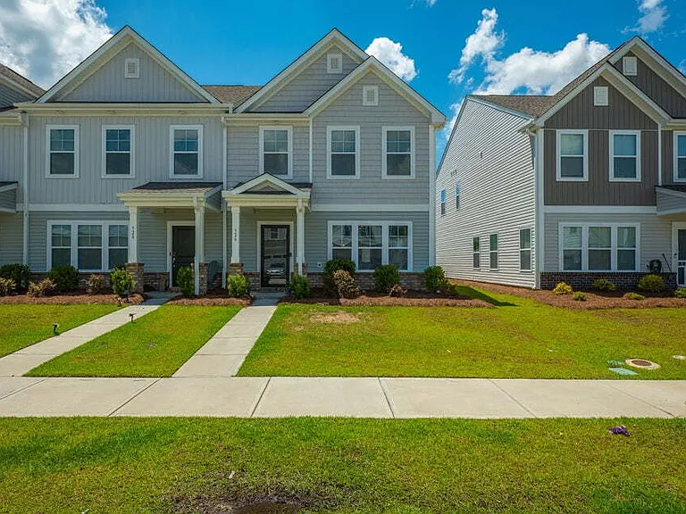 326 Surfbird Rd — Photo 2