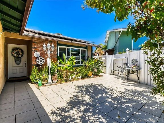 4th image of 7476 Bovet Way