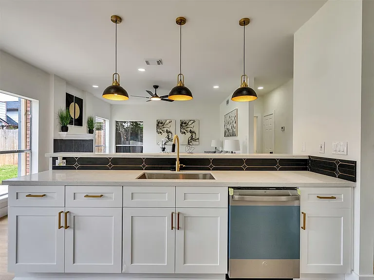 246 Cedar Elm Ln — Photo 15