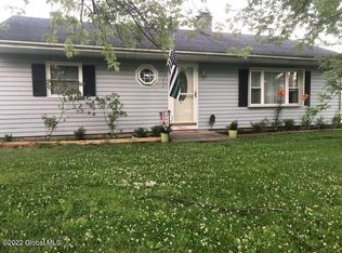 183 Kings Rd, Coxsackie, NY 12051