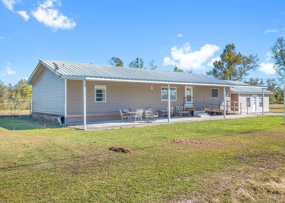 1st image of 2226 Hilary Dr