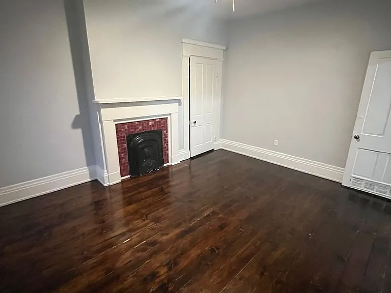 818 Main St — Photo 31