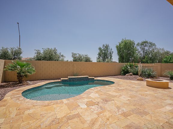 4th image of 18117 W Ivy Ln