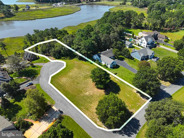 149 Creekside Dr, Dagsboro, DE 19939