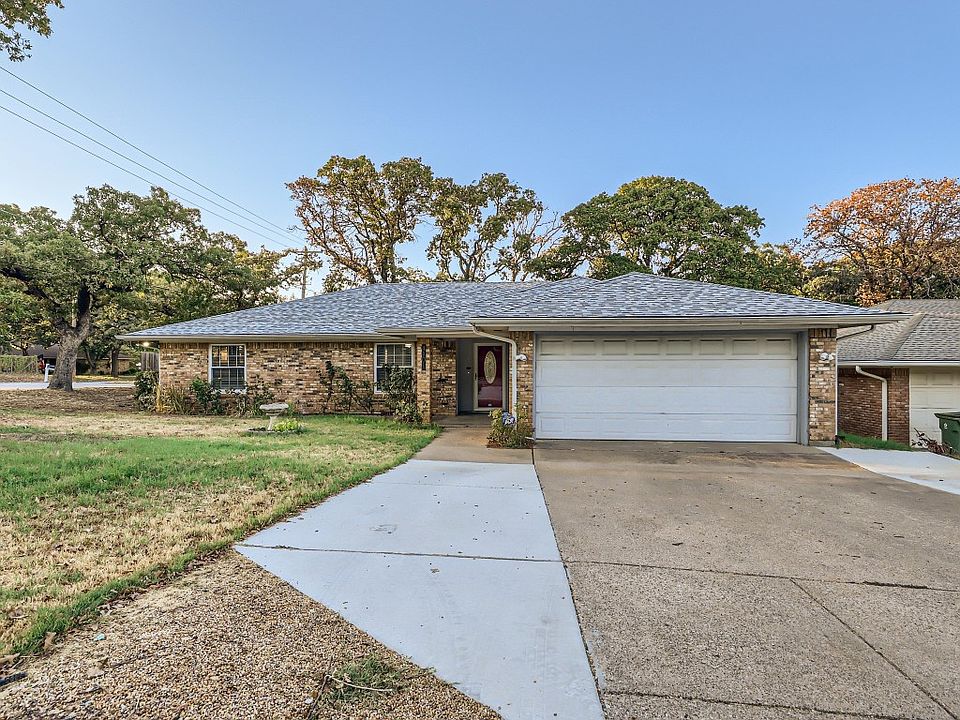 1st image of 4101 Shamrock Dr