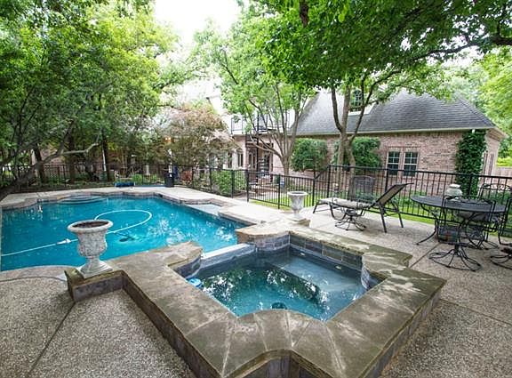 4th image of 43 Wellington Oaks Cir