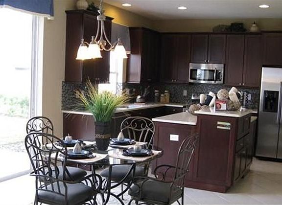 Kitchen & Breakfast Nook with Optional Island