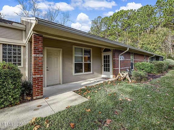 2nd image of 4522 MIDDLETON PARK Circle W