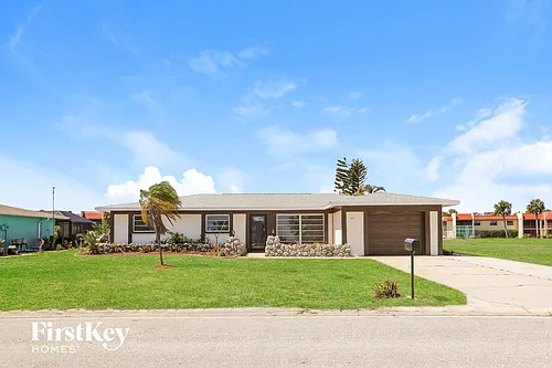63 Rotonda Cir Photo 1