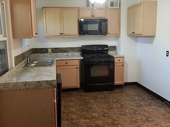 2nd image of 9016 Saint Helens Ave