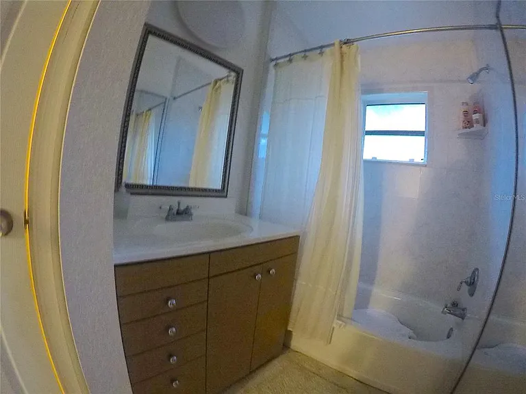 18620 Wayne Rd #1 — Photo 8