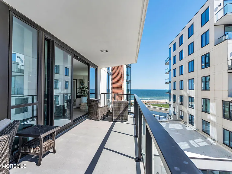 350 Ocean Ave #403 — Photo 10