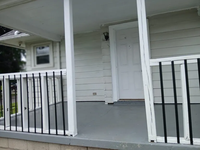 553 Brighton Ave — Photo 11