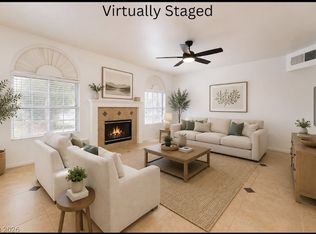 10146 Quilt Tree St, Las Vegas, NV 89183