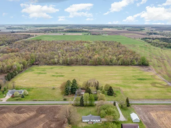 678 S Alger Rd, Ithaca, MI 48847