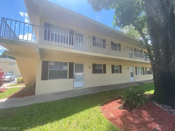 3325 Airport Pulling RD N #F1, NAPLES, FL 34105
