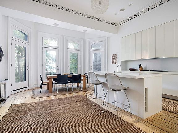 5th image of 425 W 21st St APT 1