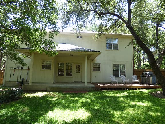 4th image of 909 S Riviera Cir
