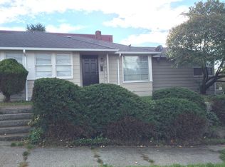 4225 SW Holly St, Seattle, WA 98136