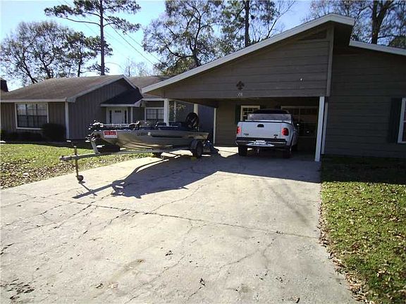 3rd image of 158 Summerwood Dr
