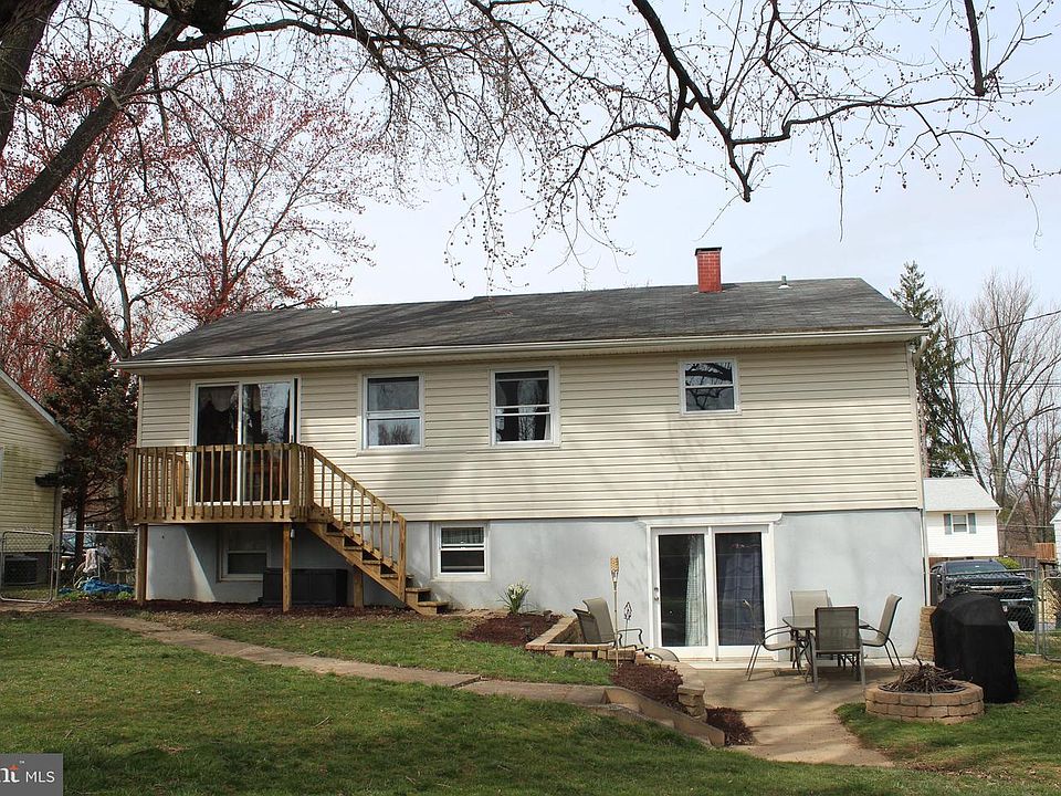 2nd image of 329 Leyton Rd