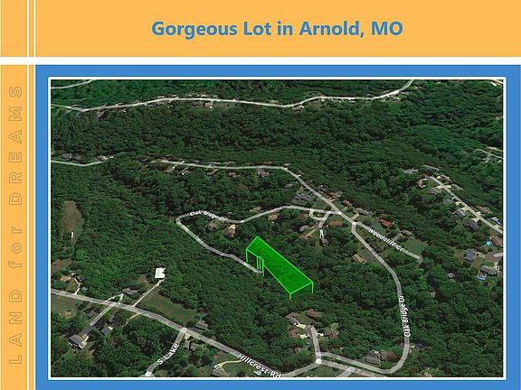 2nd image of 450 Oak Bridge Dr