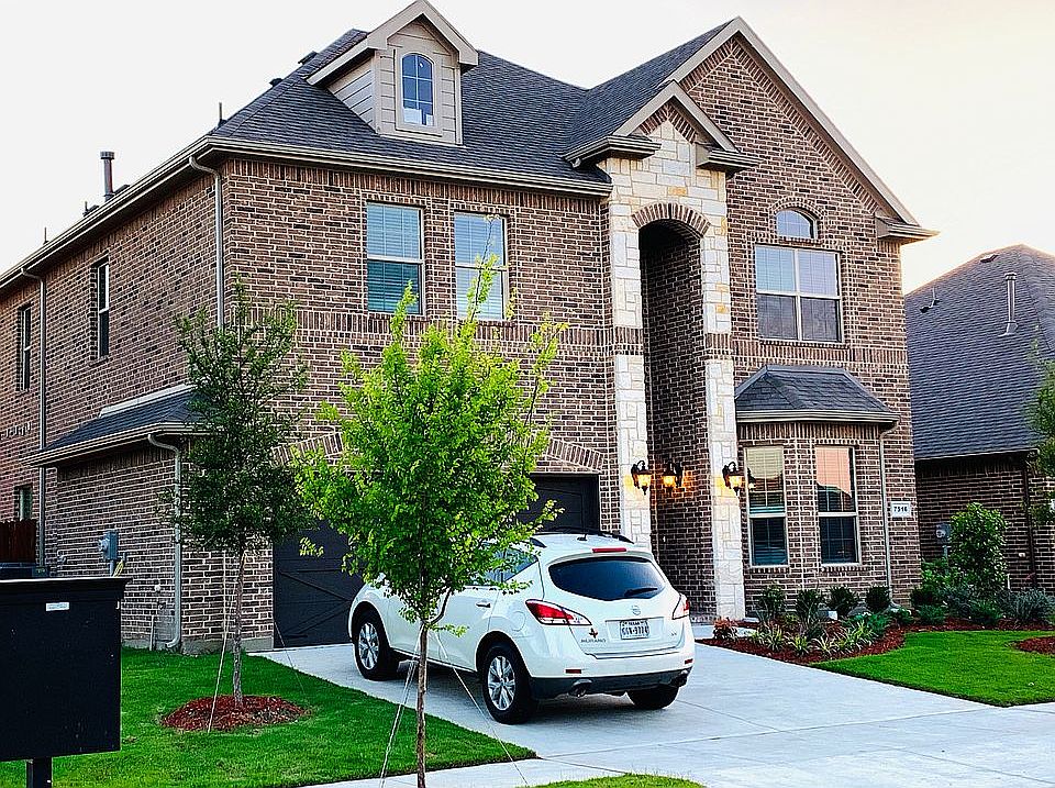 2nd image of 7516 Sweetwater Ln