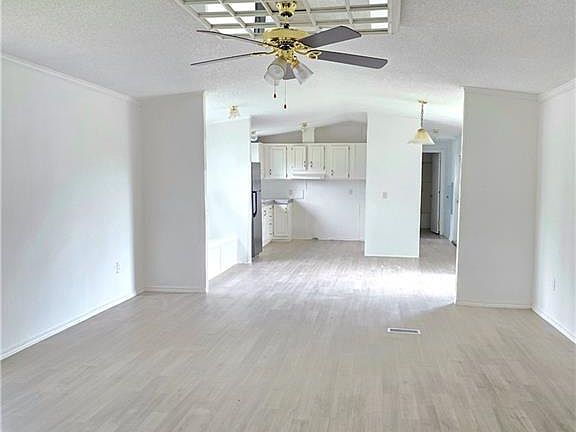 2nd image of 6515 Valero Ln