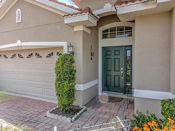 4th image of 1739 Altavista Cir