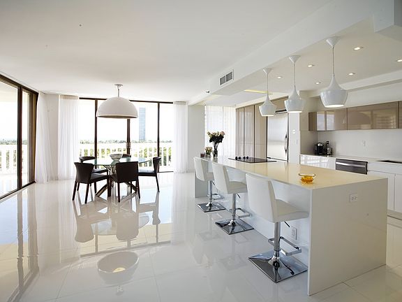 3rd image of 19355 Turnberry Way APT 7K