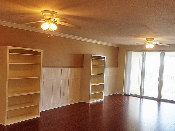 5th image of 3 Indian River Ave APT 806