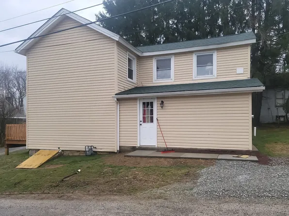 305 Stewart St, Saltsburg, PA 15681