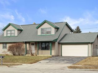 8718 Westbrook Drive, Sturtevant, WI 53177