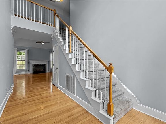 4th image of 6624 Barton Creek Dr