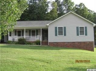 220 Laurel Creek Dr, Bessemer City, NC 28016