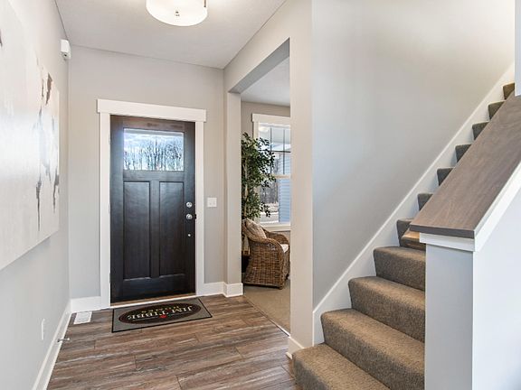 5th image of 7454 Macview Dr Unit 14