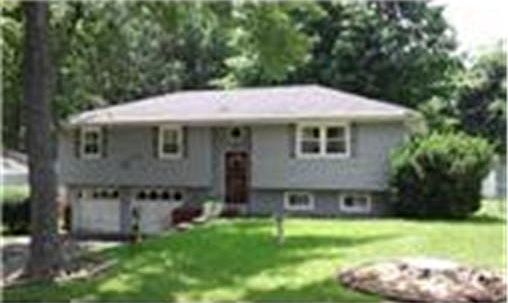 1st image of 2922 Virginia Cir
